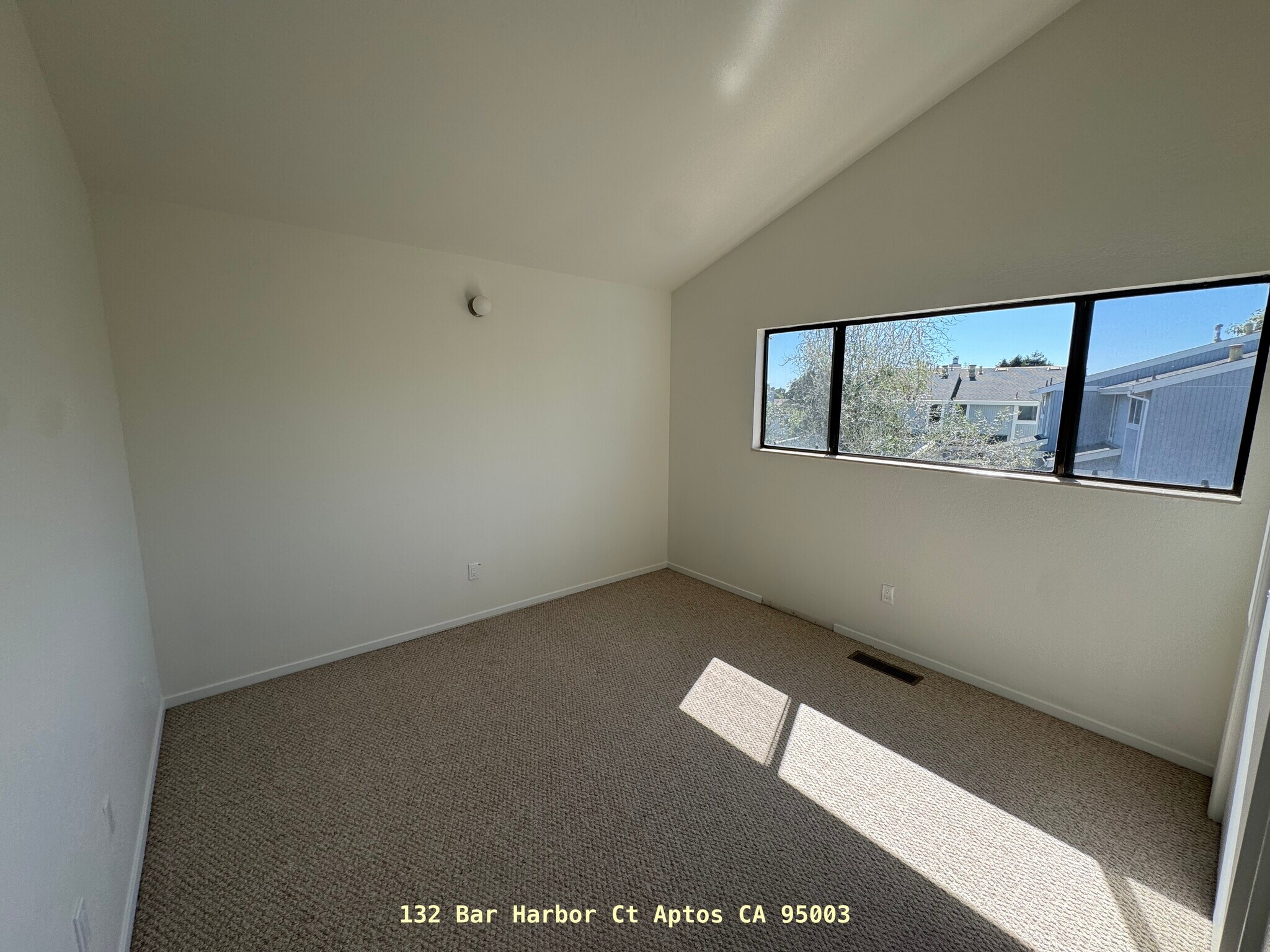 Bedroom 1 - 132 Bar Harbor Ct