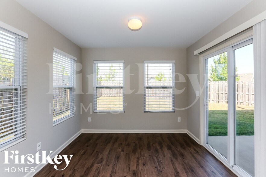 Building Photo - 181 Ashby St