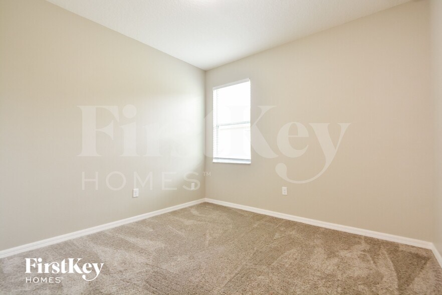 Building Photo - 3004 Lilly Belle Dr