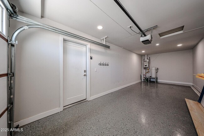 Building Photo - 3524 N 36th St
