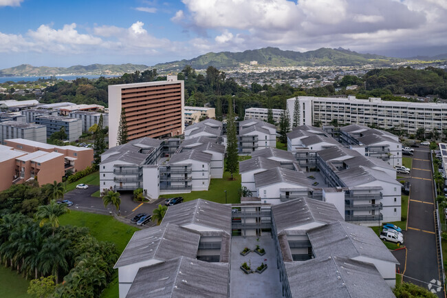 Building Photo - Windward Acres