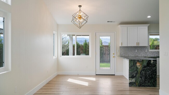 Building Photo - 48509 Calle Carmello