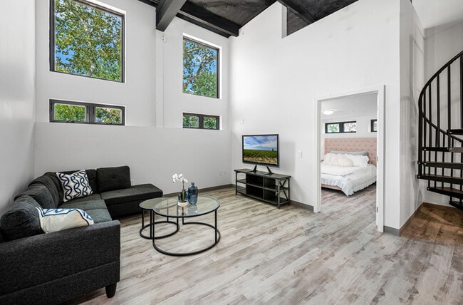 Building Photo - The Silk Factory Lofts