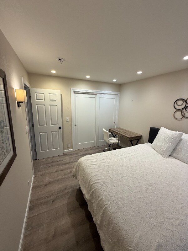 Building Photo - 779 Hamilton Dr