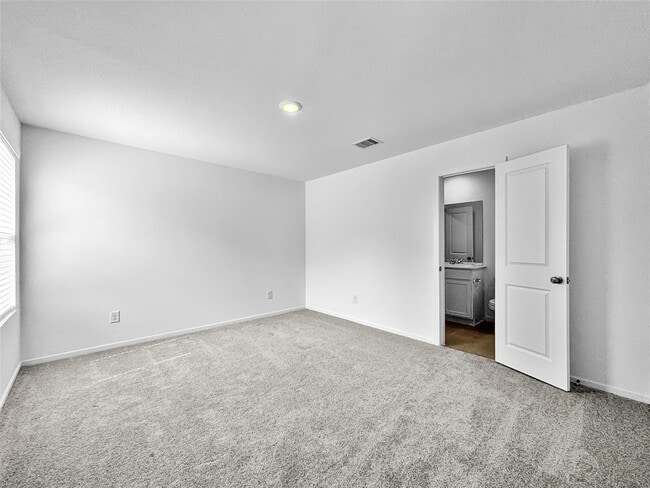 Building Photo - 9227 Terrace Dr