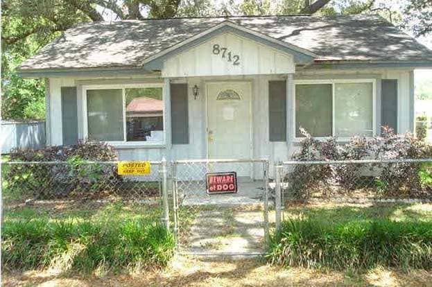 Building Photo - 8712 Fowler Ave