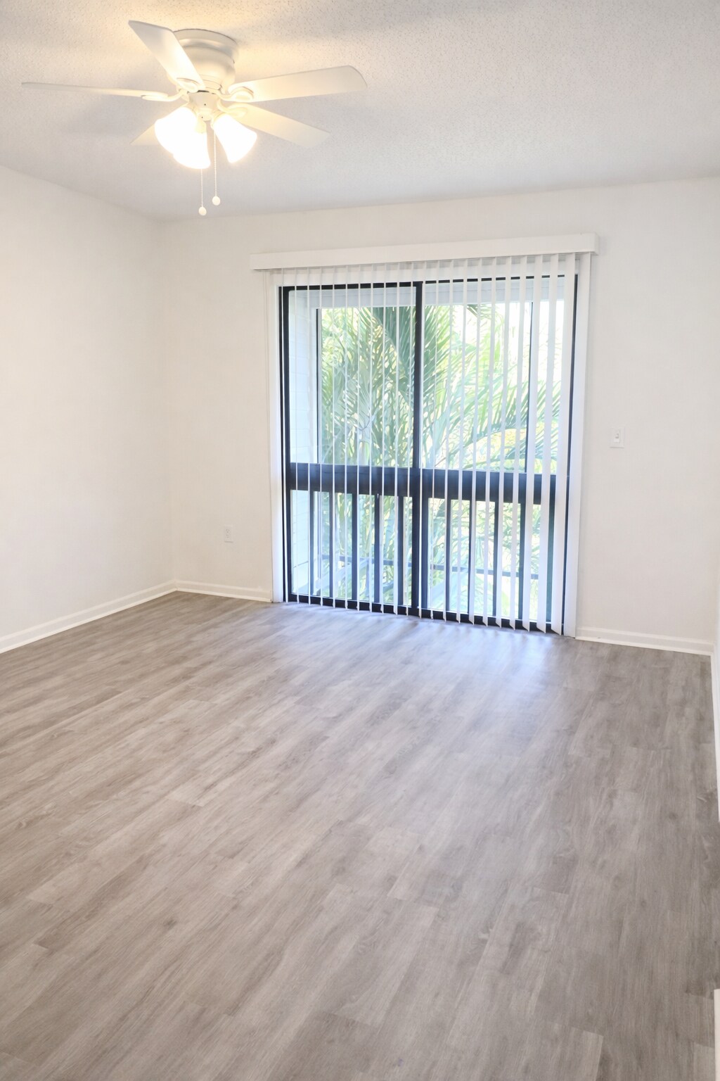 Building Photo - 3427 59th Ave W