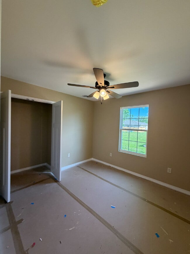 Building Photo - Last BRAND NEW 4BR Duplex left!!!