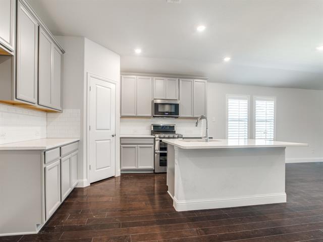 Building Photo - 3042 Ivywood Pl