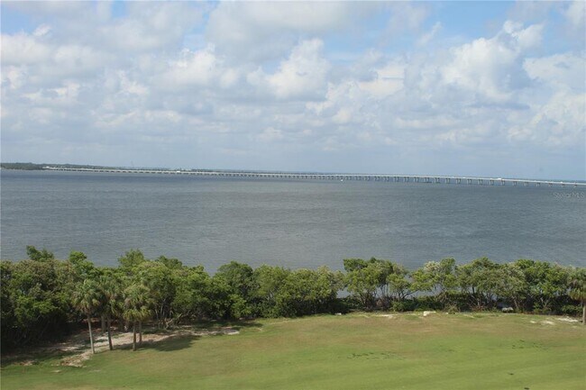 Building Photo - 2618 Cove Cay Dr