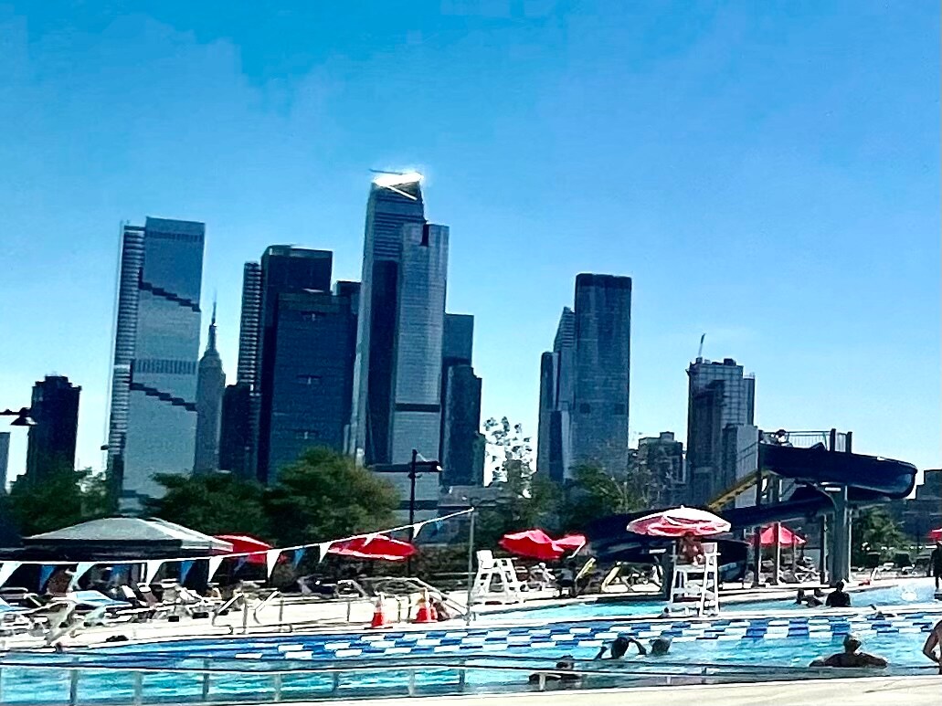Weehawken Waterfront Pool Complex - 955 Boulevard E
