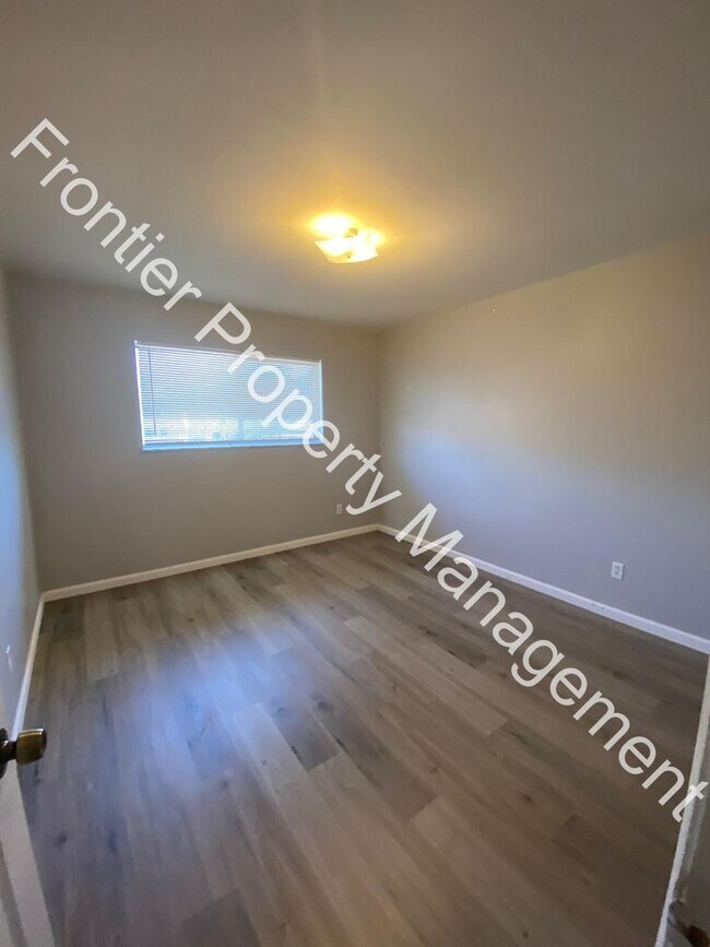 Building Photo - *$200 Off 1st Months May Move In Special* ...