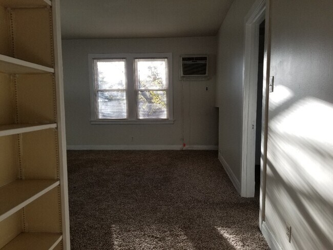 Building Photo - 5359 W Berenice Ave