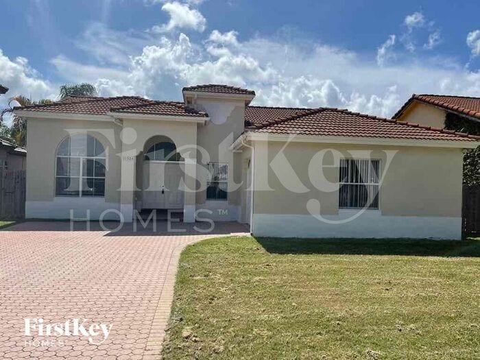 Primary Photo - 11524 SW 152nd Ct