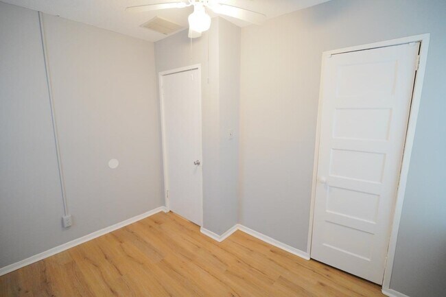 Building Photo - 1308 Coleman St