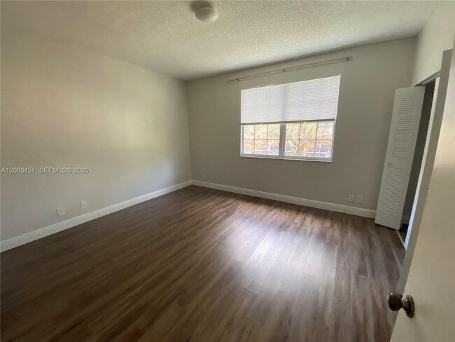 Building Photo - 1575 Veracruz Ln