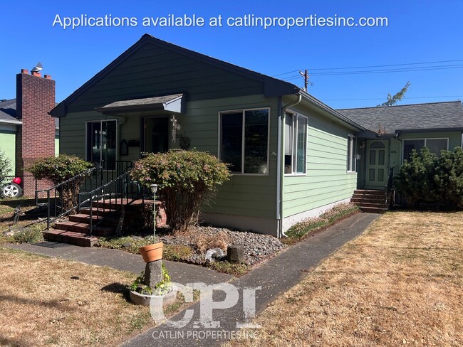 Primary Photo - 1016 16th Ave