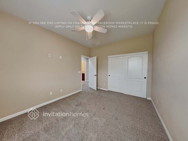 Building Photo - 9203 Bronze River Ave