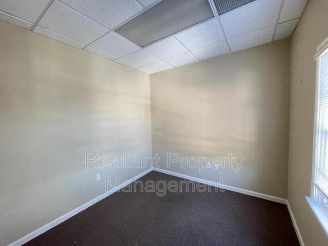Building Photo - 1795 Alysheba Way