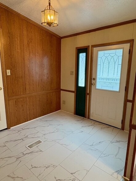 Building Photo - 3150 W McKinley Rd