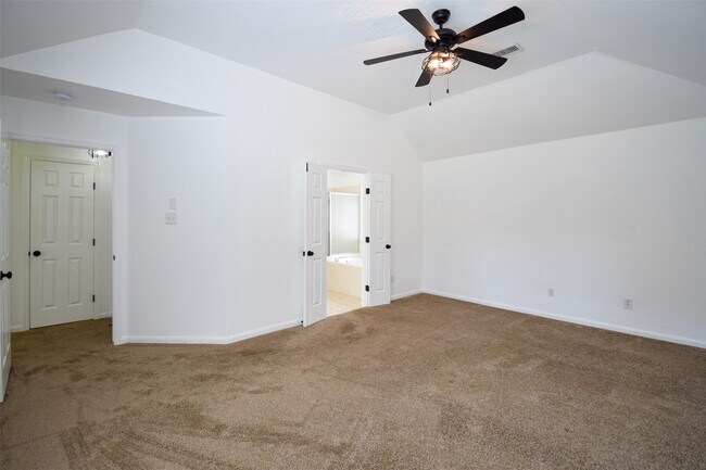 Building Photo - 34 S Rambling Ridge Pl