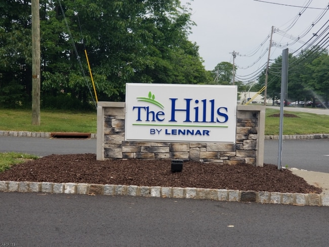 Building Photo - 1606 Parkview Ln