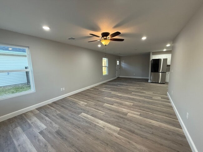 Building Photo - BRAND NEW BUILD: 3 BEDROOM/ 2 BATHROOM HOUSE IN CARTERVILLE MO WITH 2 CAR GARAGE!!!