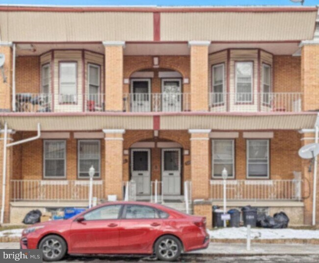 Primary Photo - 5411 Walnut St