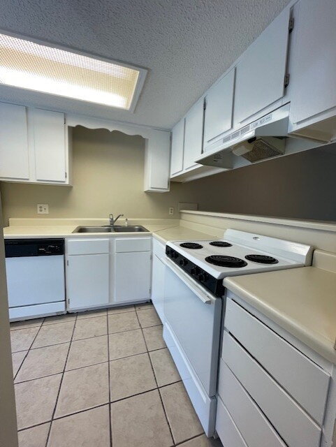 Building Photo - 1820 S 13th Pl