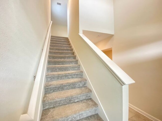Building Photo - 4442 Seven Canyons Dr