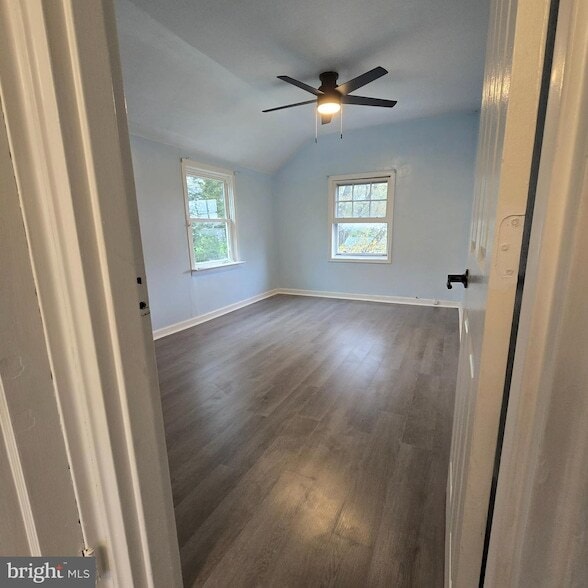 Building Photo - 21676 N Essex Dr