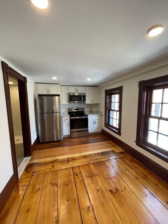 Building Photo - 41 Summer St