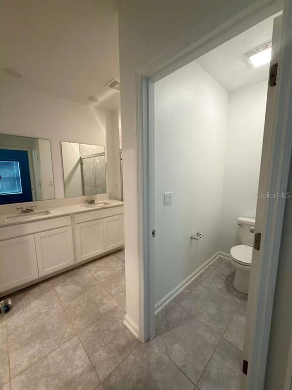 Building Photo - 207 Aqua Ave