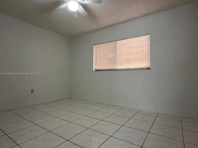Building Photo - 8420 SW 133rd Avenue Rd