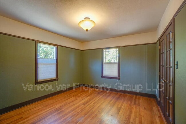 Building Photo - 2814 H St