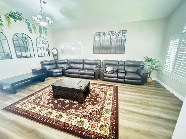 Building Photo - 3805 Cool Meadows Dr