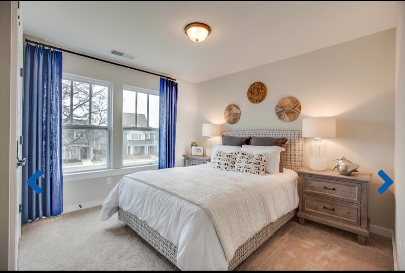 Building Photo - 192 Picasso Cir