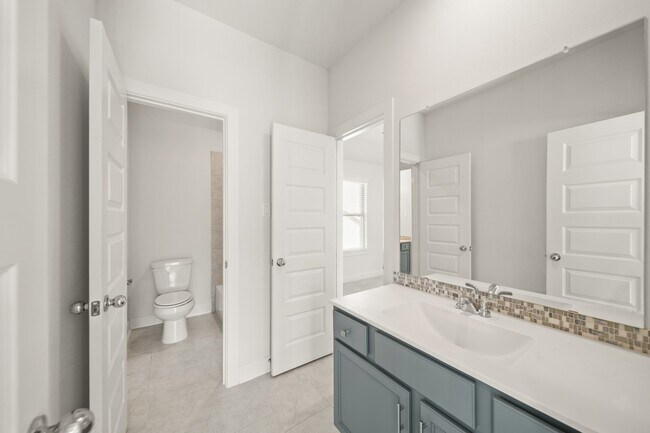 Building Photo - 6014 Bristol Spur Ln