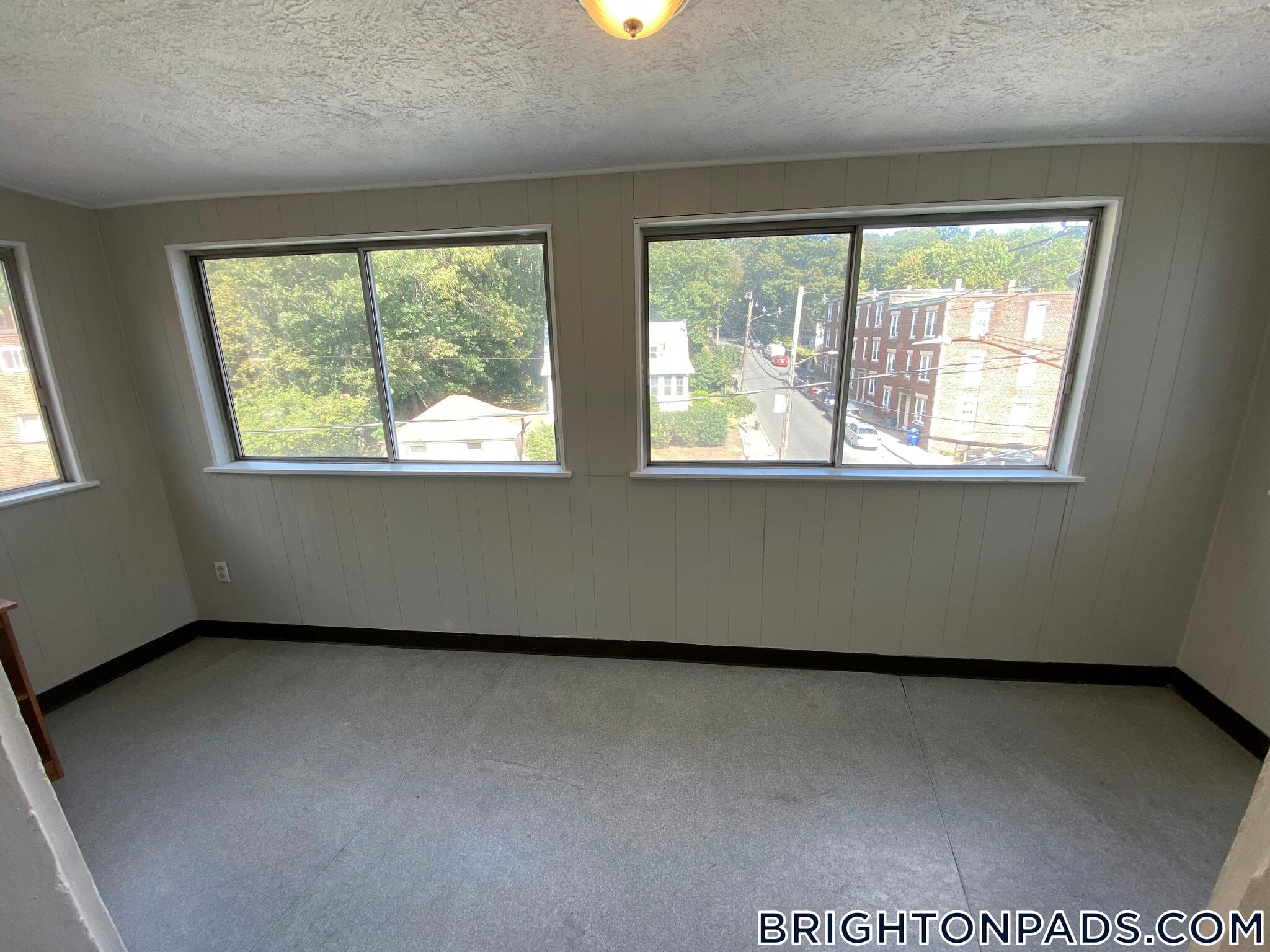 Building Photo - 348 Faneuil St