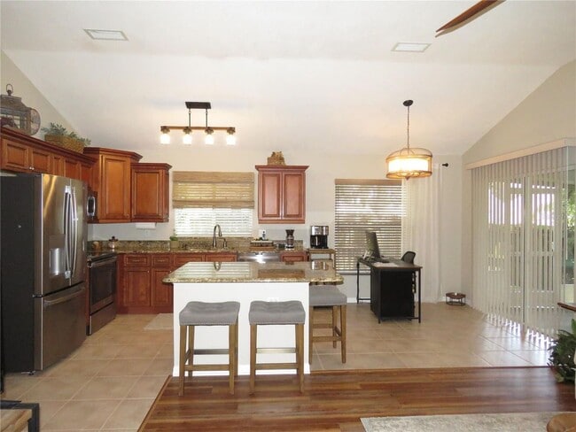 Building Photo - Bloomingdale Home for Rent