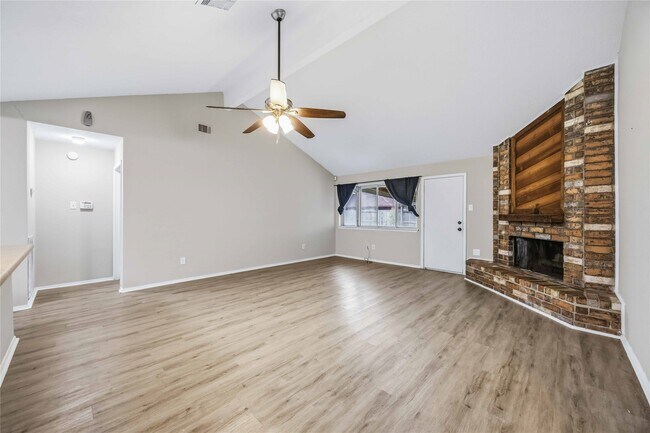 Building Photo - 16702 Quail Meadow Dr