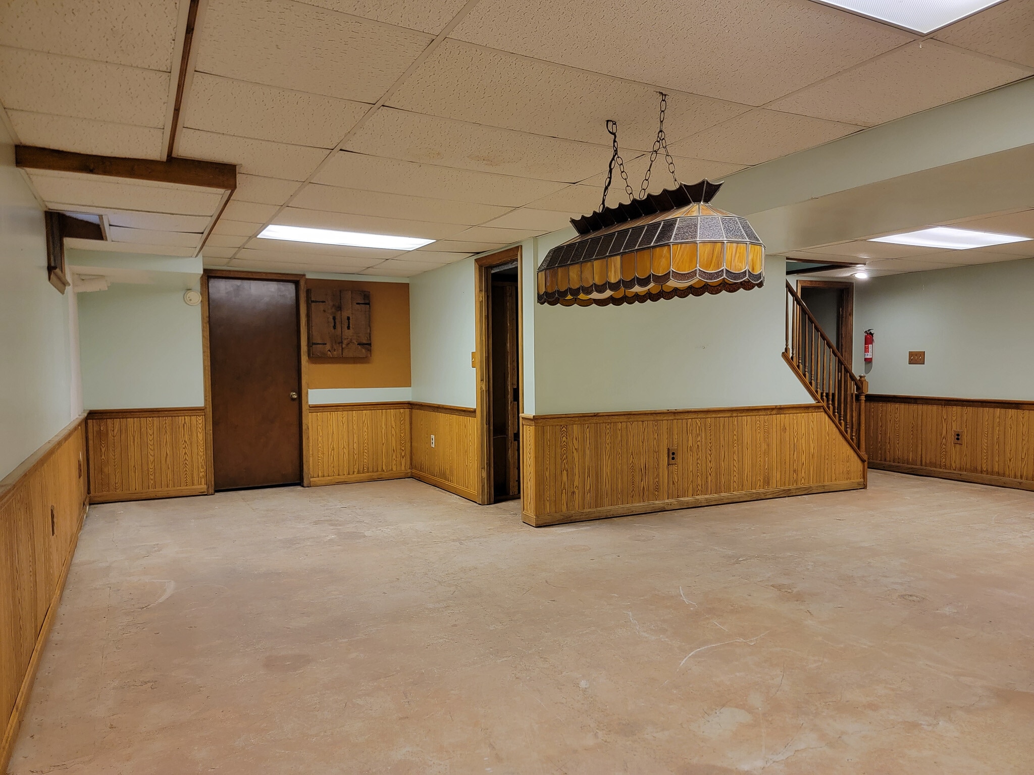 Building Photo - 380 Netzley Dr