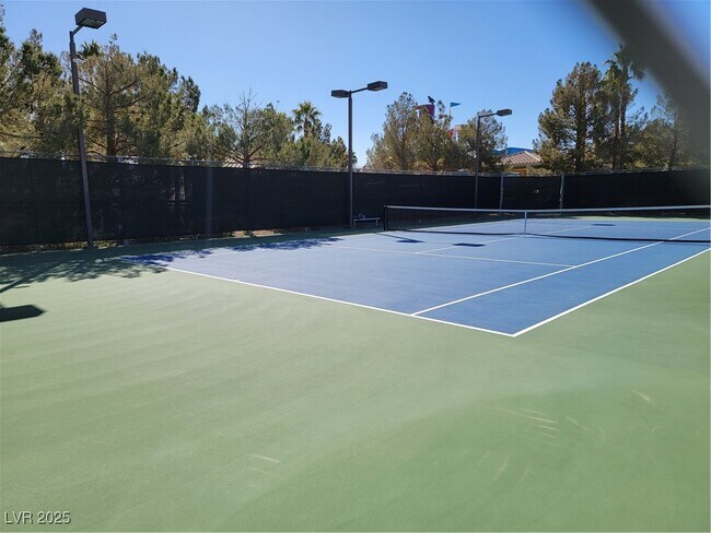 Building Photo - 186 Duck Hollow Ave