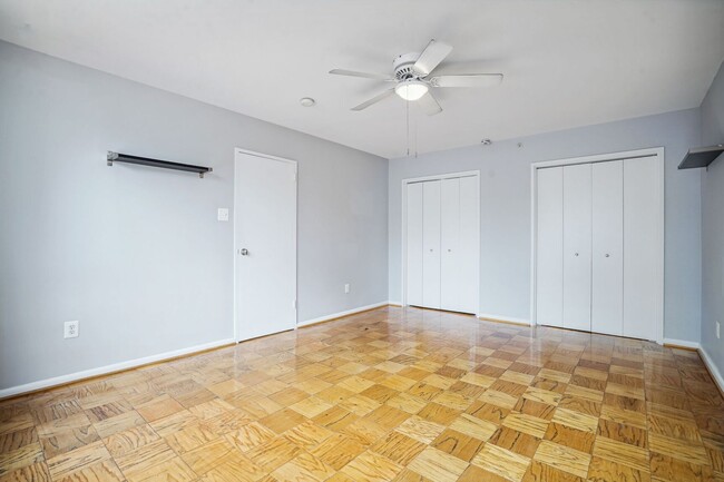 Building Photo - $500 Rent Credit for a Lease Start by 2/28...