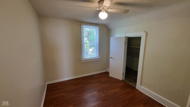 Building Photo - 416 N Linwood Ave