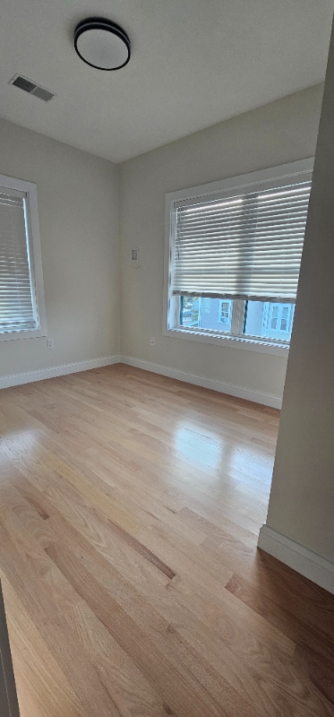 Building Photo - 15 Hadley Pl