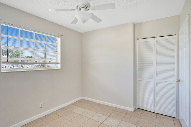 Building Photo - 7741 Northwest 33rd Street