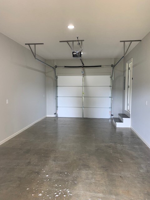 Building Photo - 2800 Fisk Rd