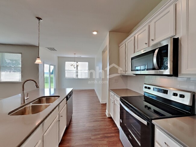 Building Photo - 147 Hazel Pk Dr