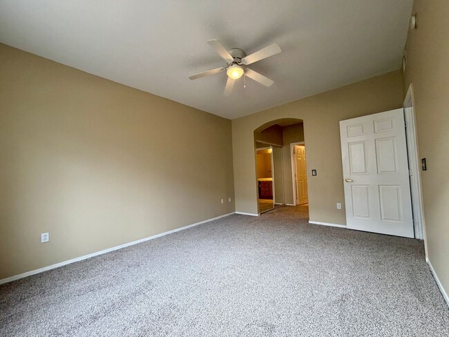 Building Photo - Coming soon: 1st floor 2 bedroom condo in central Green Valley